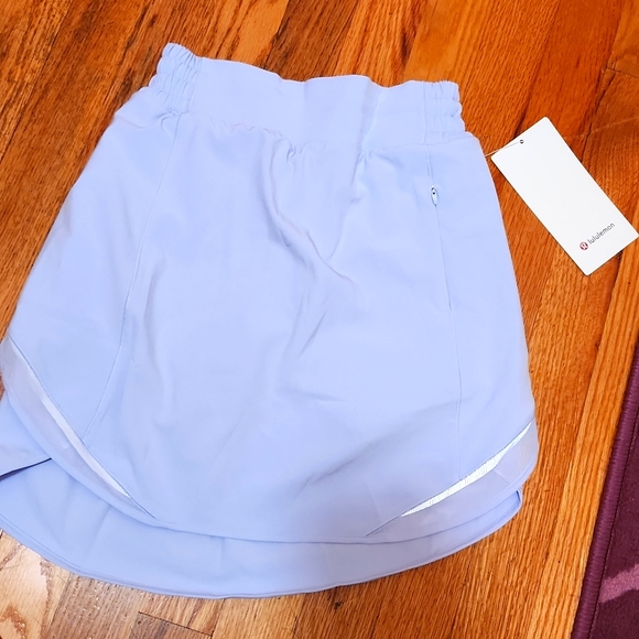 lululemon athletica Dresses & Skirts - Lululemon Hotty Hot HR Skirt *long